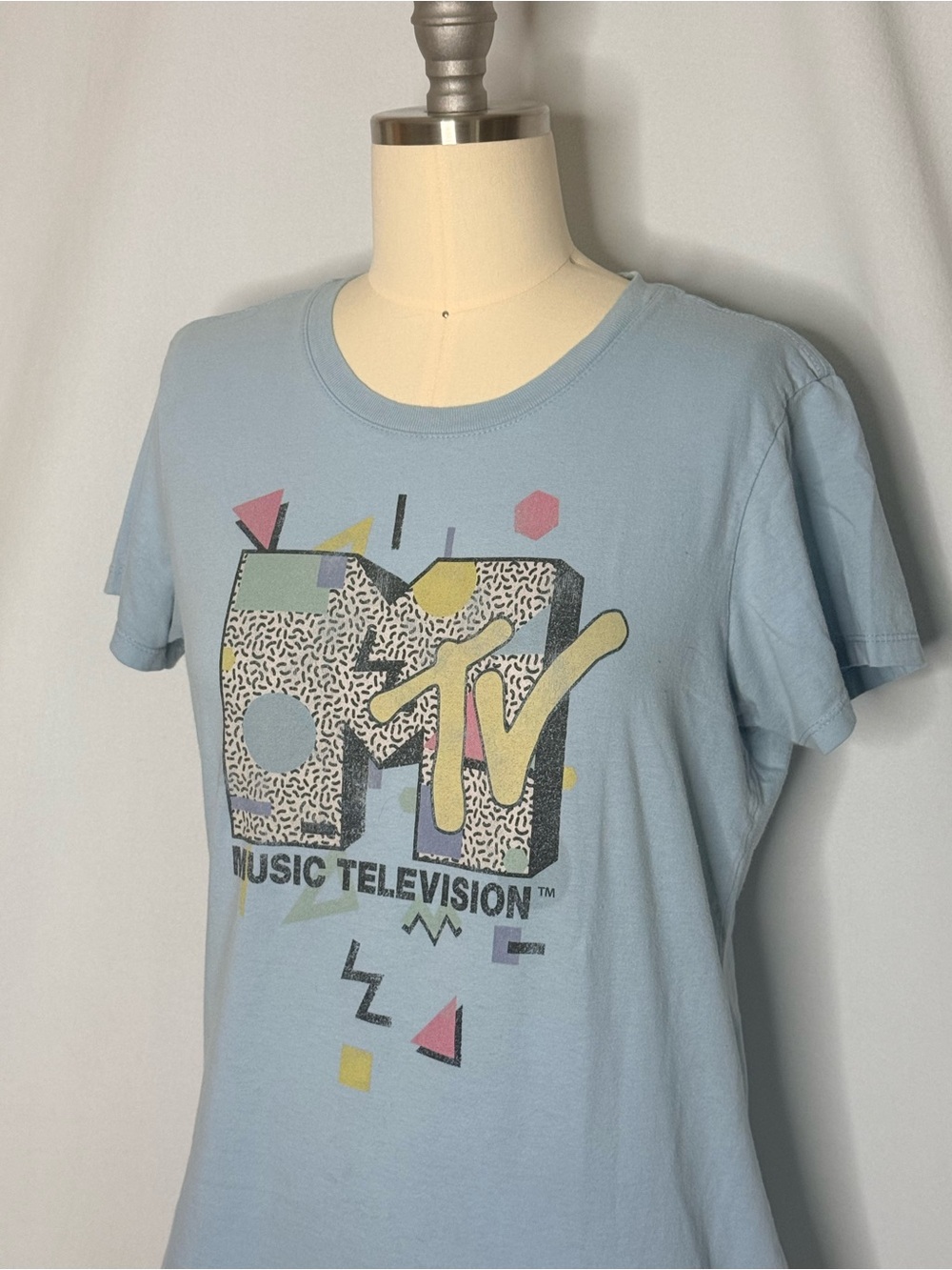 Vintage MTV Music Television Graphic T-Shirt 80s 90s Powder Blue Tee